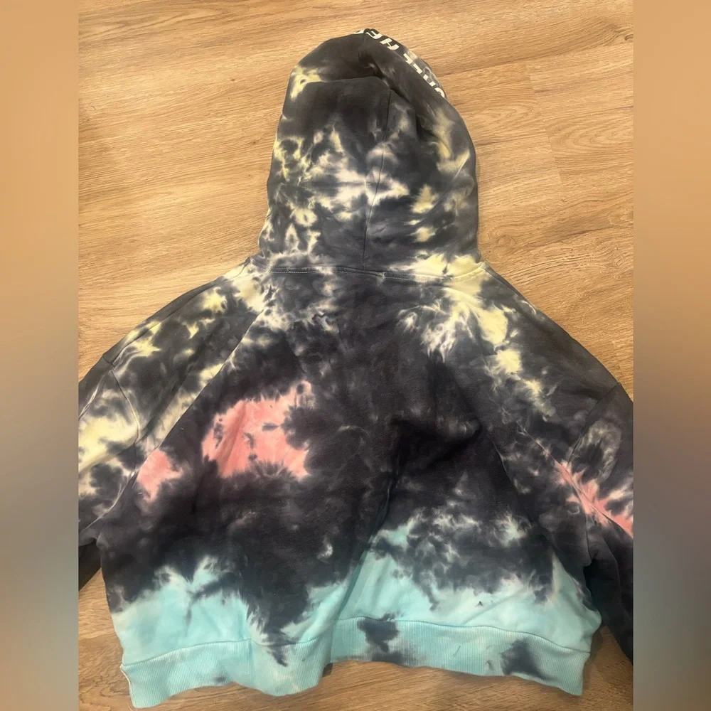 I Am Unwell” Tie-Dye Hoodie – Call Her Daddy Graphic Sweatshirt XL - Picture 2 of 4
